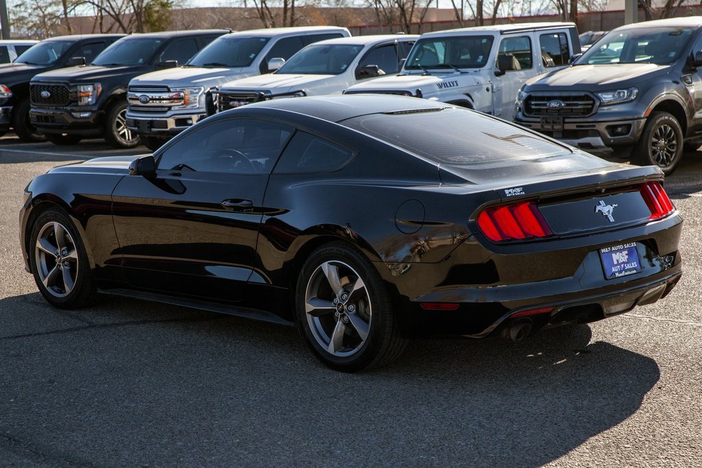 Used 2015 Ford Mustang Coupe image 7