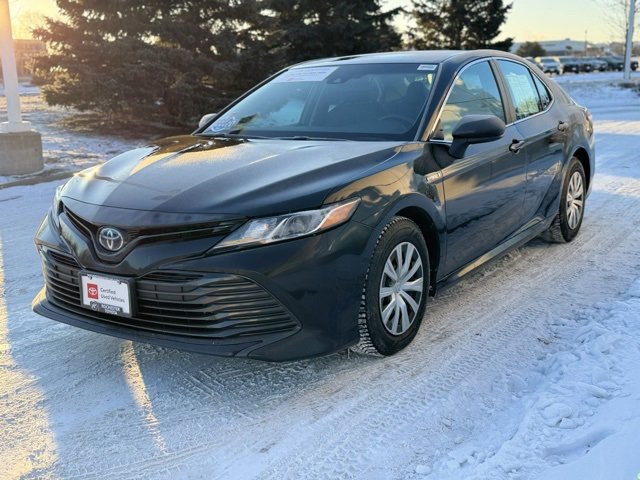 Certified 2018 Toyota Camry LE image 33