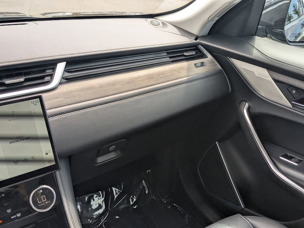 Used 2021 Jaguar F-PACE S image 4