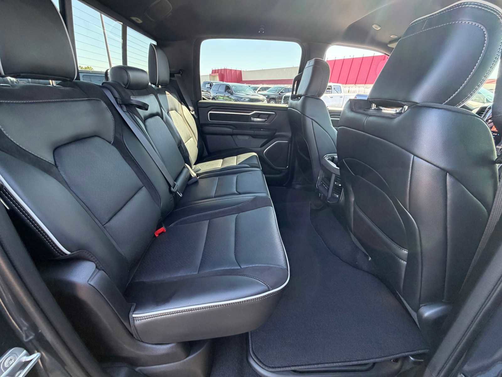 New 2026 RAM 1500 Laramie AWD/4WD image 26