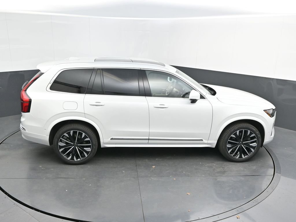 New 2026 Volvo XC90 B6 Ultra w/ Protection Package image 28