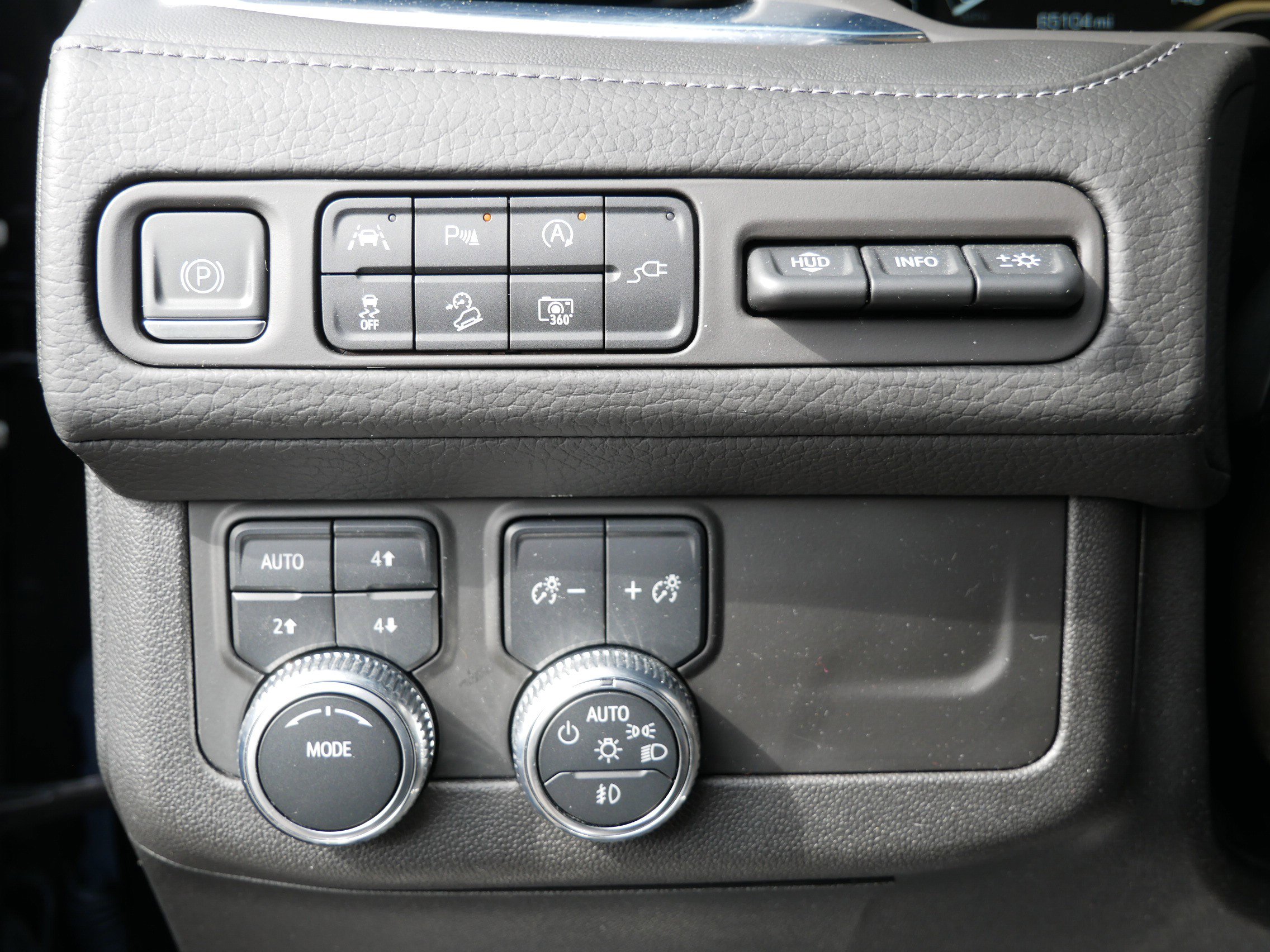 Used 2022 GMC Yukon Denali image 8