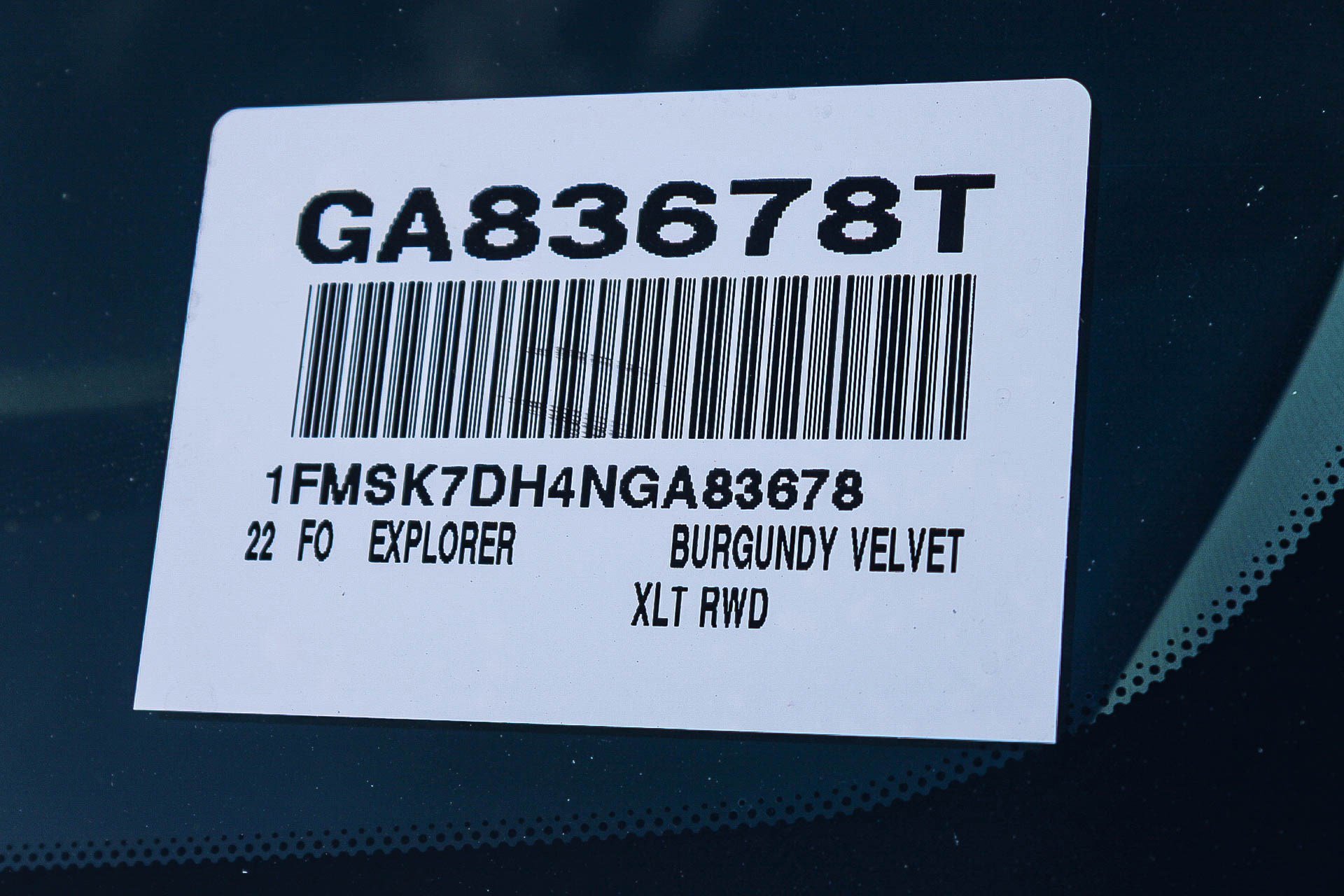 Used 2022 Ford Explorer XLT image 28