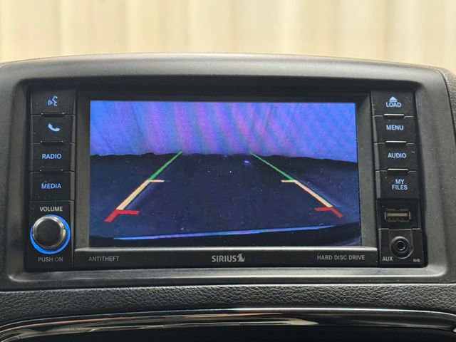 Used 2019 Dodge Grand Caravan SXT w/ Rear Park Assist Package FWD image 21