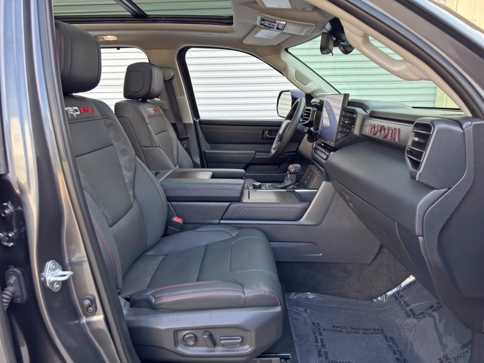 Used 2023 Toyota Sequoia TRD Pro AWD/4WD image 15