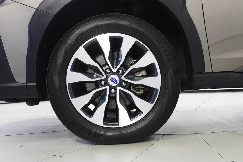 Certified 2024 Subaru Outback Limited AWD/4WD image 5