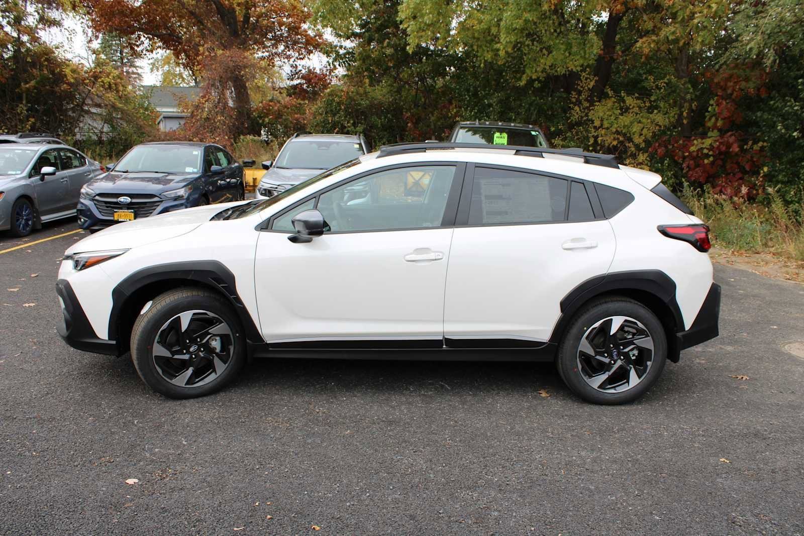New 2025 Subaru Crosstrek 2.5i Limited w/ Crosstrek Mirror Package image 6