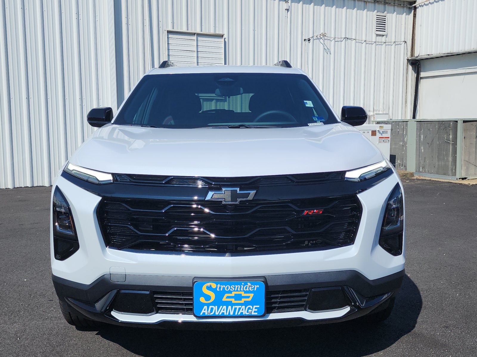 New 2027 Chevrolet Equinox RS w/ LPO, Floor Liner Package AWD/4WD image 8