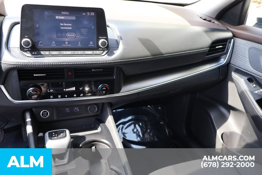 Used 2023 Nissan Rogue SV FWD image 35
