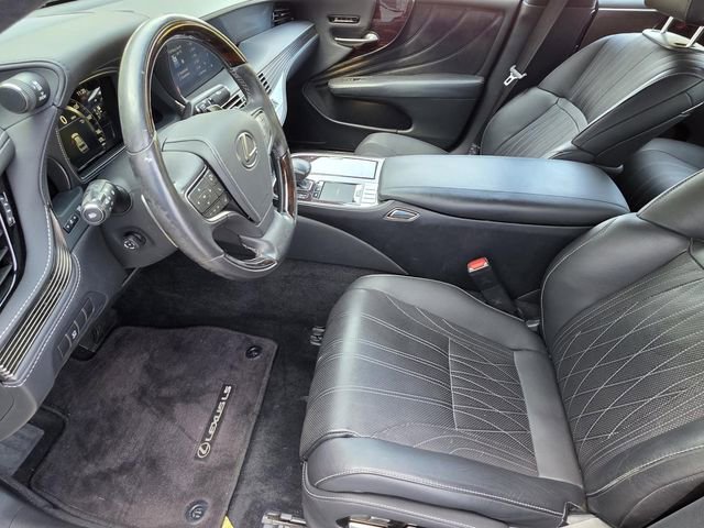 Used 2018 Lexus LS 500 w/ Interior Upgrade Package RWD image 6