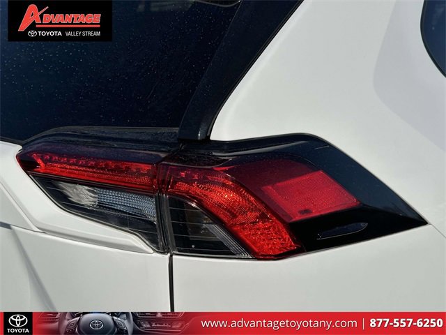 Used 2023 Toyota RAV4 XLE image 10