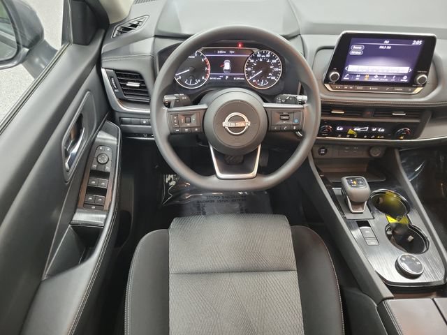 Used 2024 Nissan Rogue SV AWD/4WD image 12