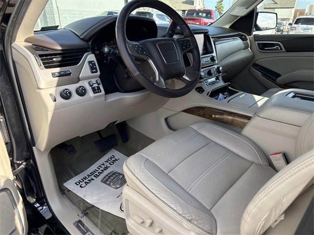 Used 2016 GMC Yukon XL Denali w/ Open Road Package image 10