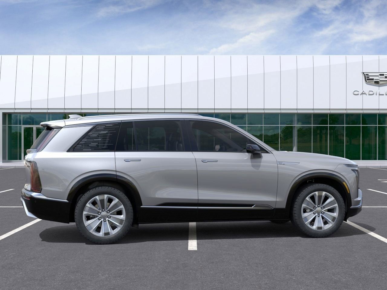 Used 2026 Cadillac Vistiq Luxury image 2