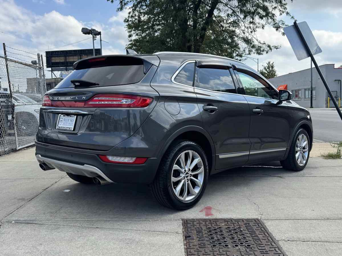 Used 2019 Lincoln MKC Select w/ Select Plus Package image 4