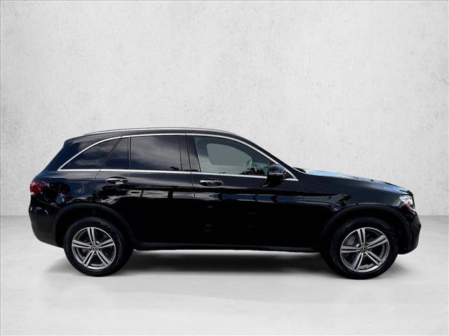 Used 2022 Mercedes-Benz GLC 300 4MATIC image 5