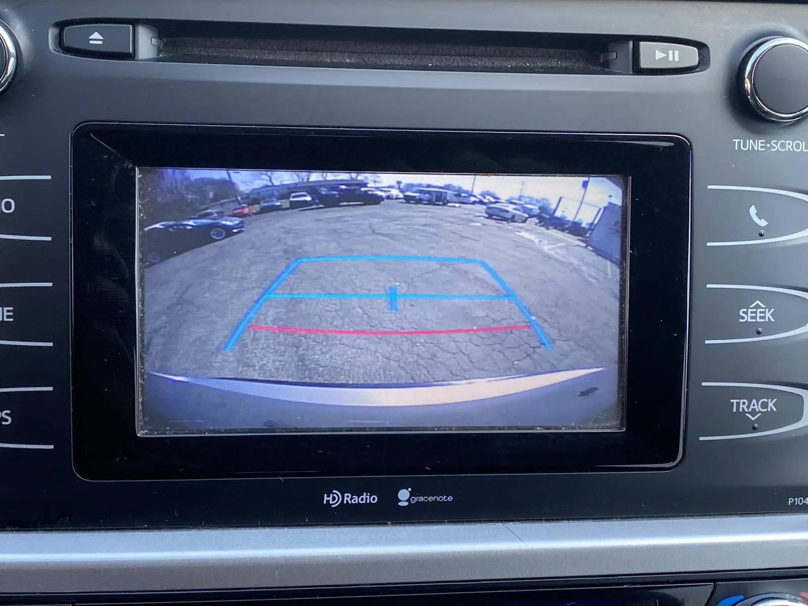 Used 2015 Toyota Highlander Plus FWD image 26