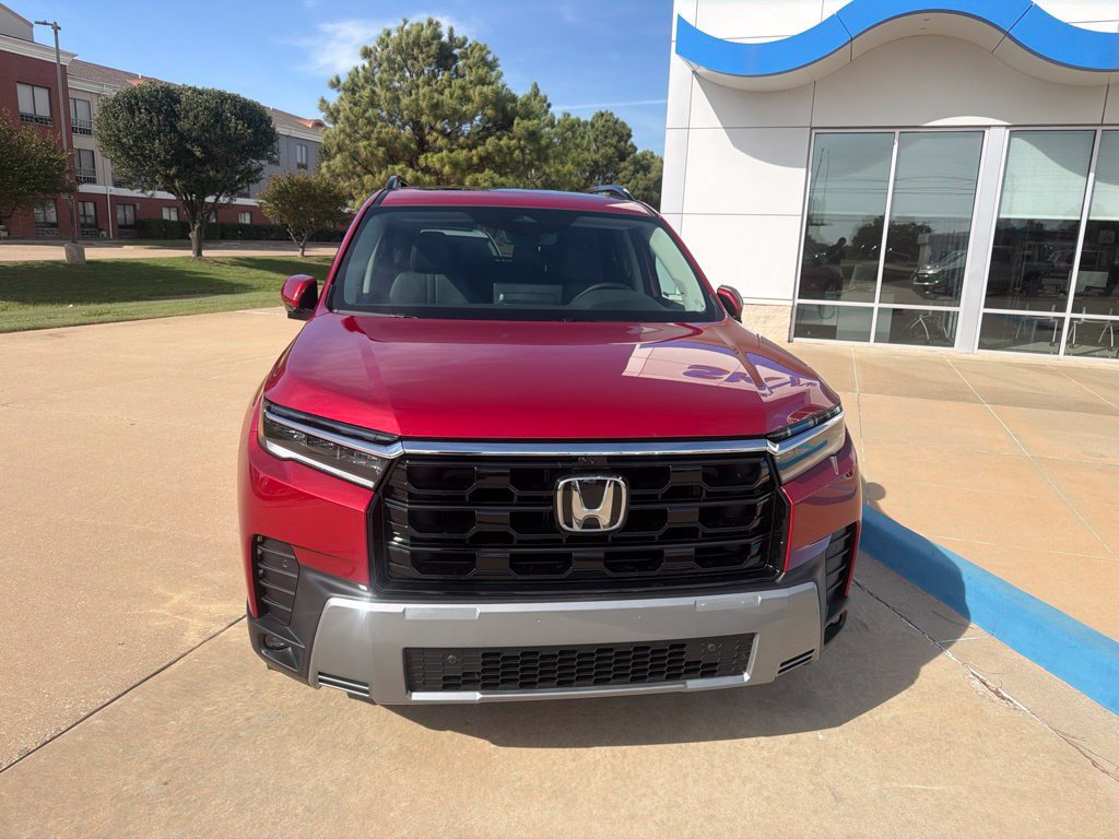 New 2026 Honda Pilot Touring image 3