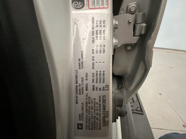 Used 2010 HUMMER H3T Luxury w/ Appearance Package image 26