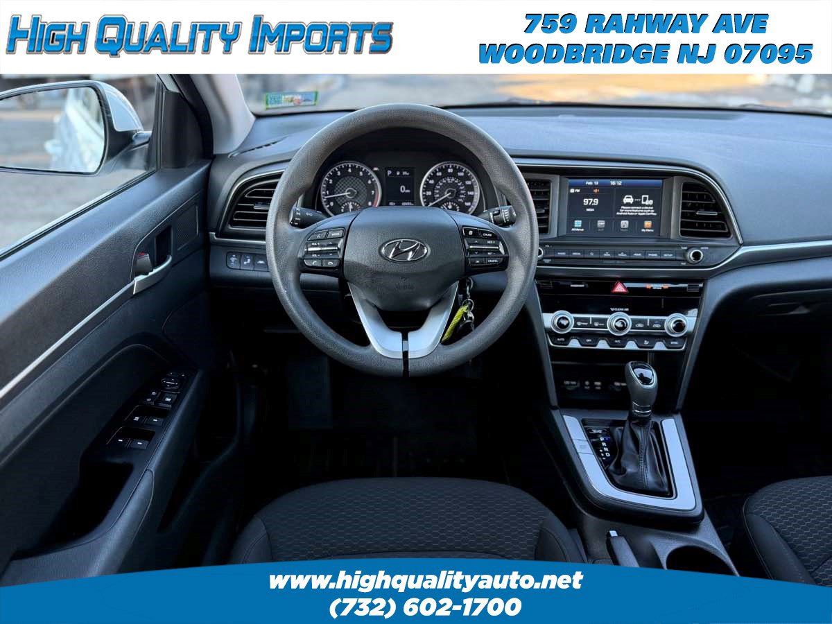 Used 2020 Hyundai Elantra SEL w/ Cargo Package (C1) image 24