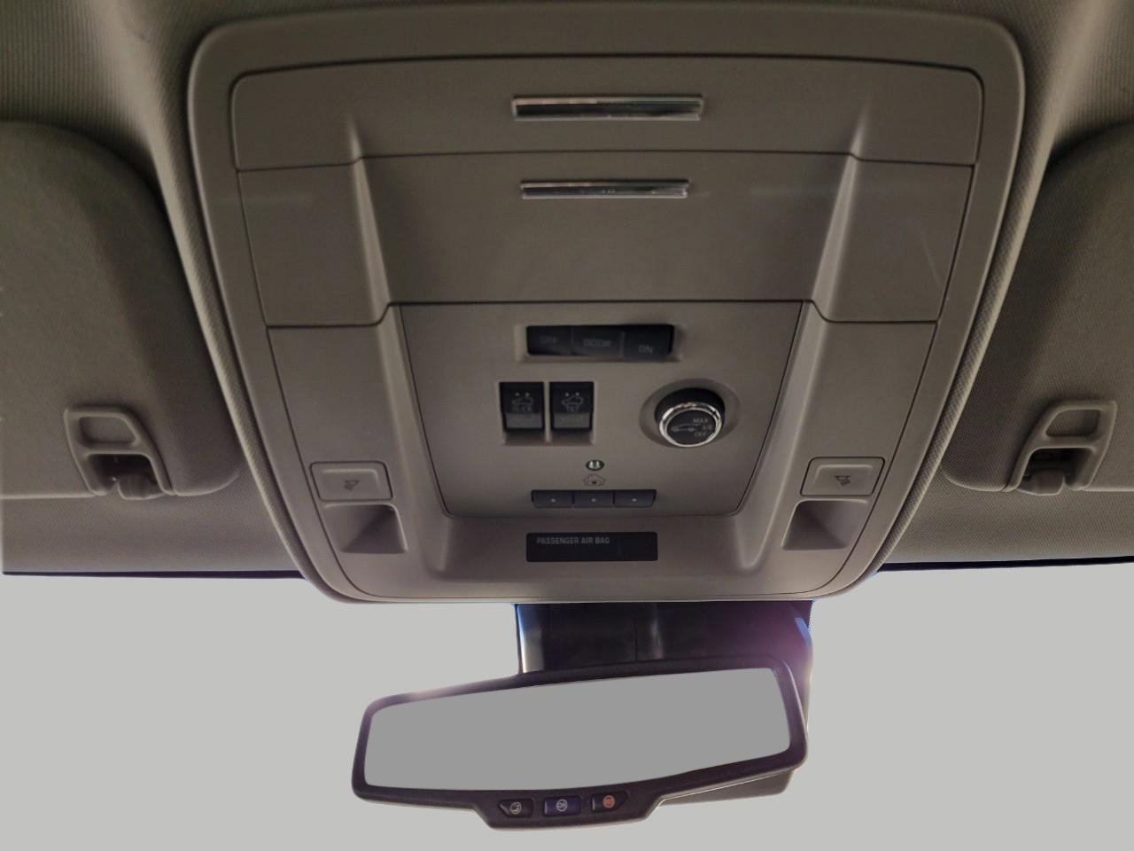 Used 2020 GMC Yukon XL SLT w/ Open Road Package image 19