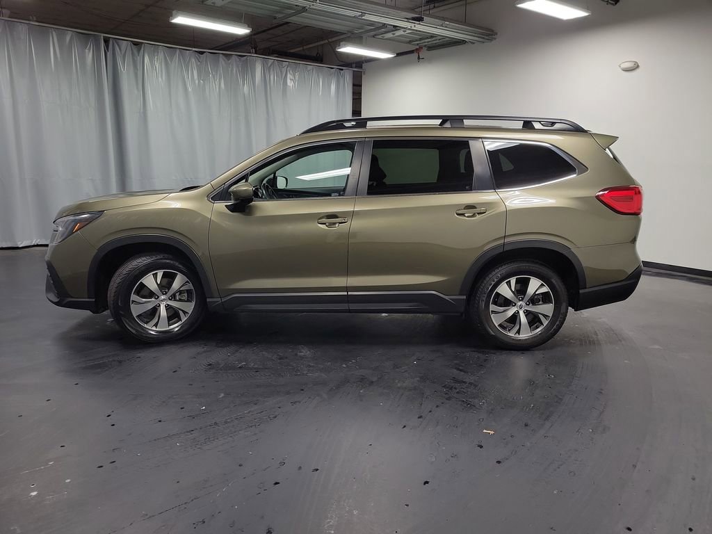 Used 2024 Subaru Ascent Premium AWD/4WD image 5