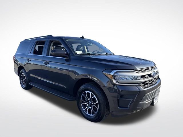 Used 2024 Ford Expedition Max XLT image 11