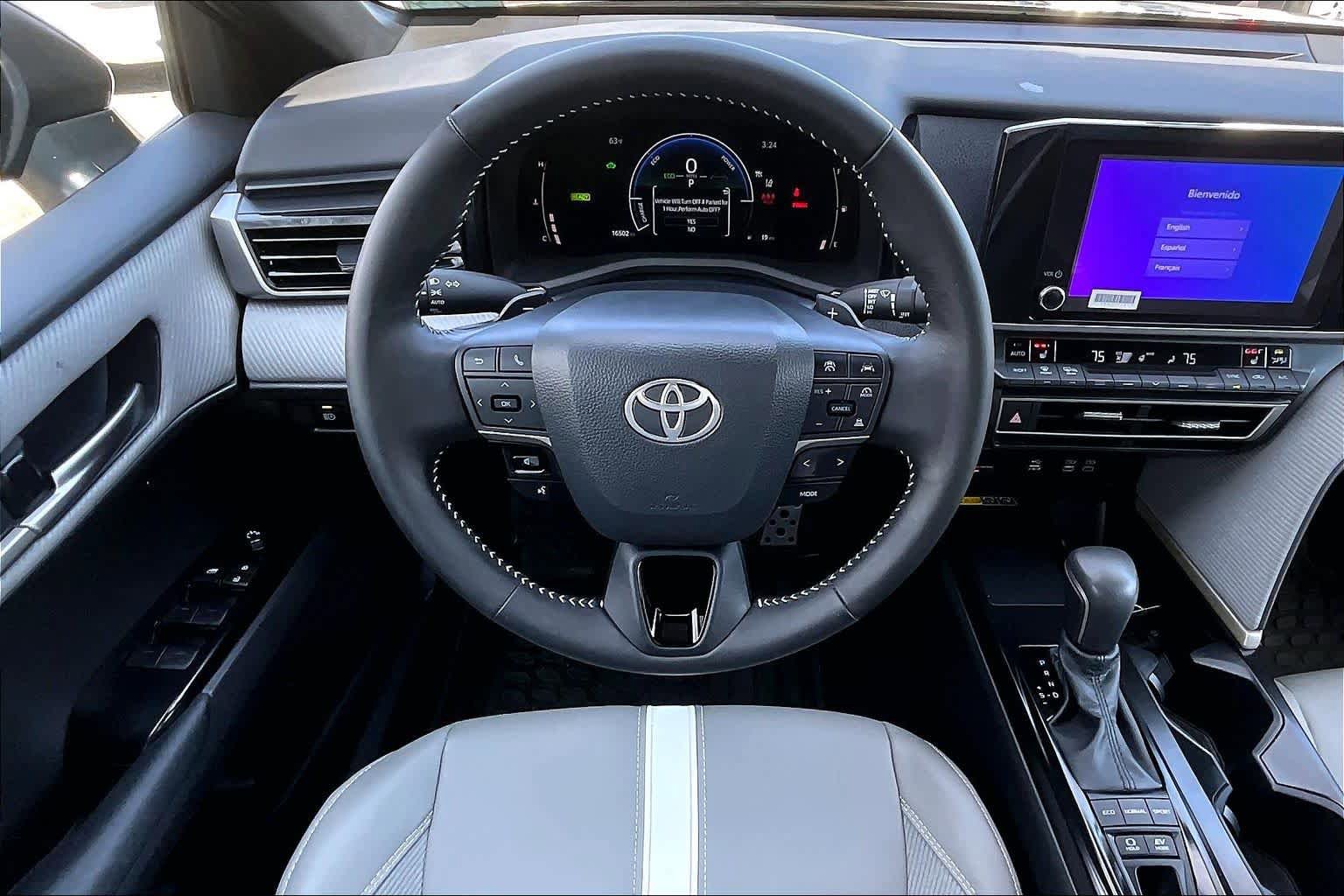 Used 2026 Toyota Camry SE w/ Convenience Package AWD/4WD image 6