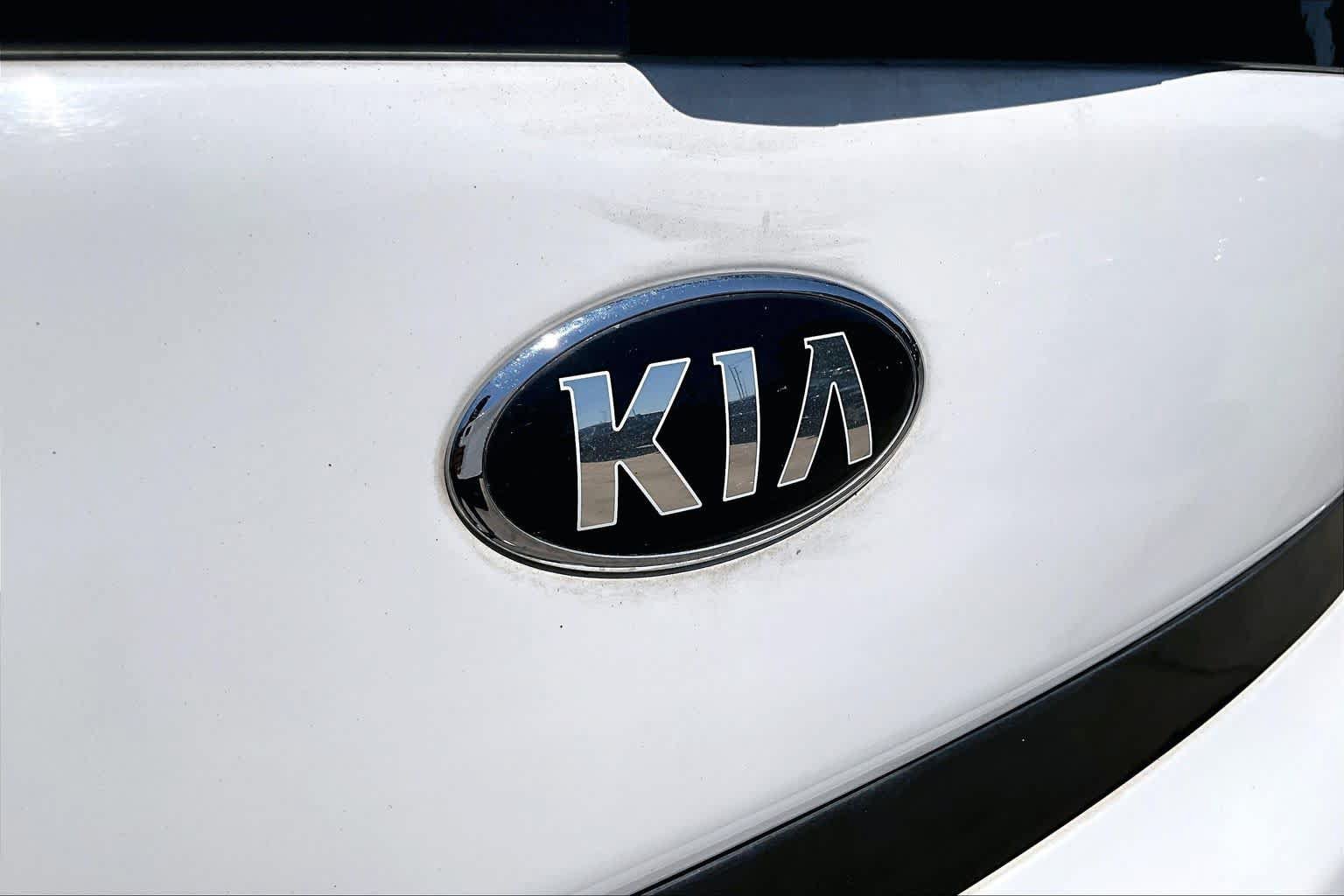 Used 2016 Kia Soul FWD image 10