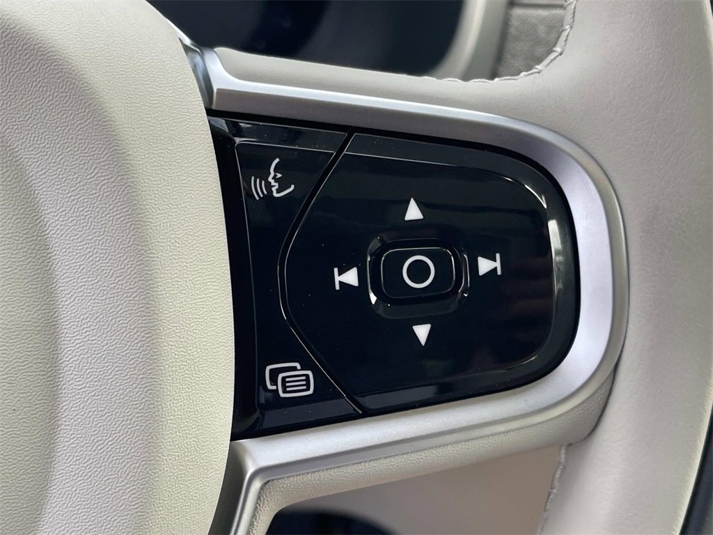 New 2026 Volvo XC90 T8 Ultra image 33