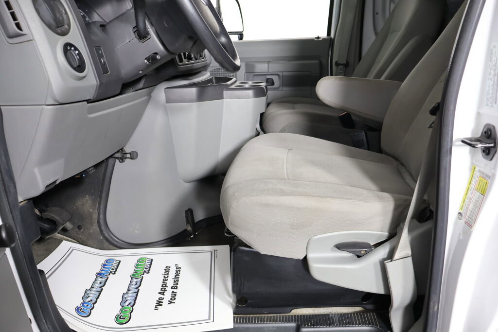 Used 2013 Ford E-150 and Econoline 150 image 14