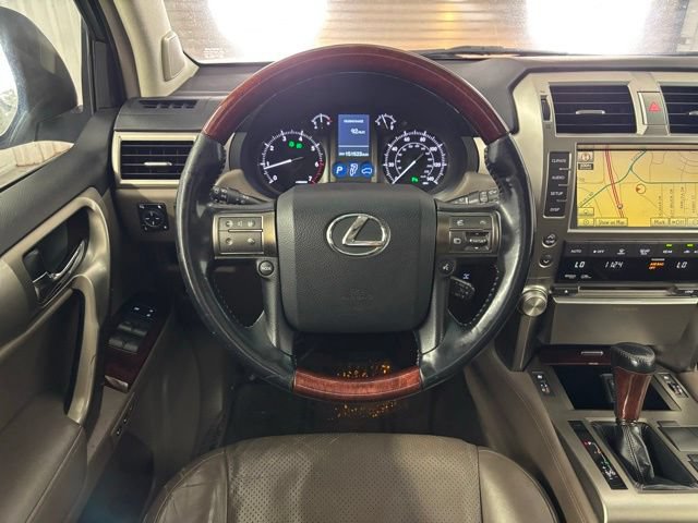Used 2010 Lexus GX 460 AWD/4WD image 17