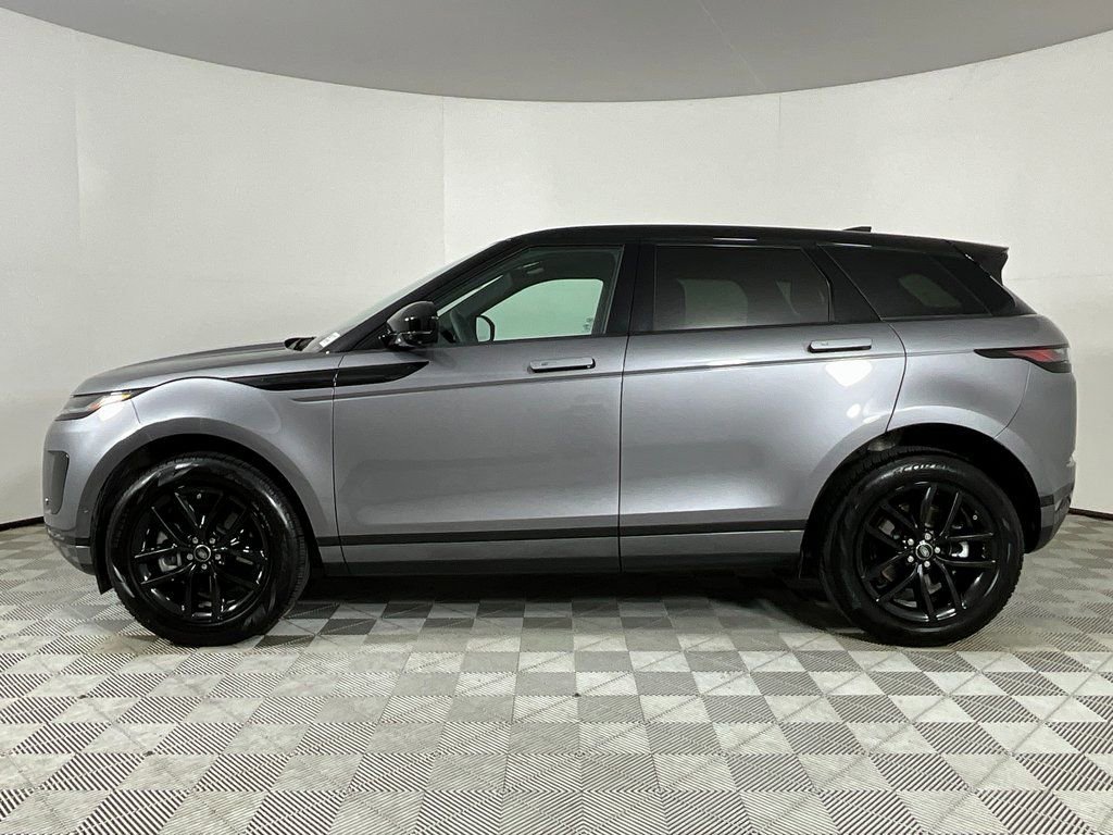 Used 2025 Land Rover Range Rover Evoque S image 2