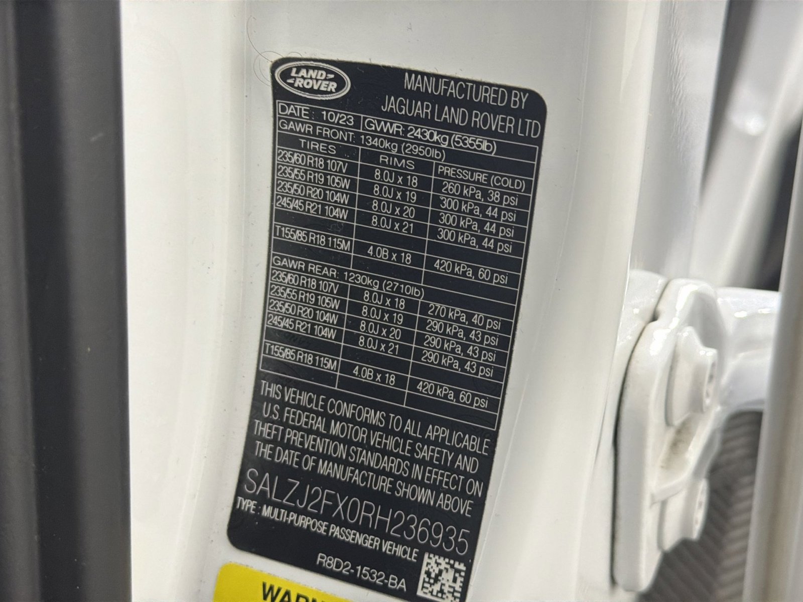 Used 2024 Land Rover Range Rover Evoque S image 29