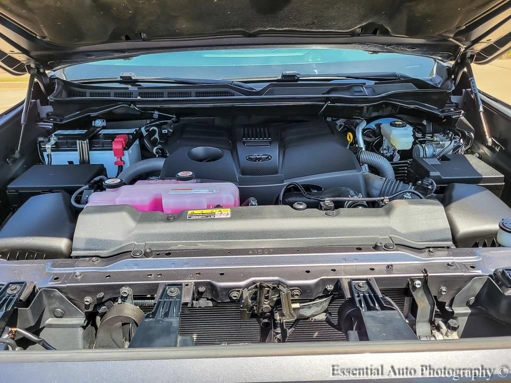 Used 2022 Toyota Tundra SR5 AWD/4WD image 22
