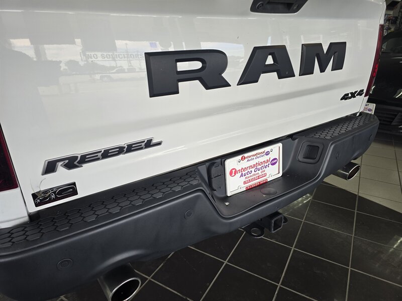 Used 2017 RAM 1500 Rebel w/ Luxury Group AWD/4WD image 27