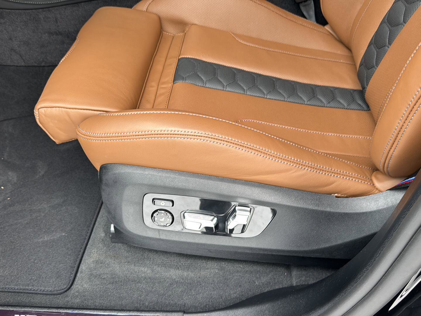 New 2026 BMW X5 M Competition w/ Executive Package image 28