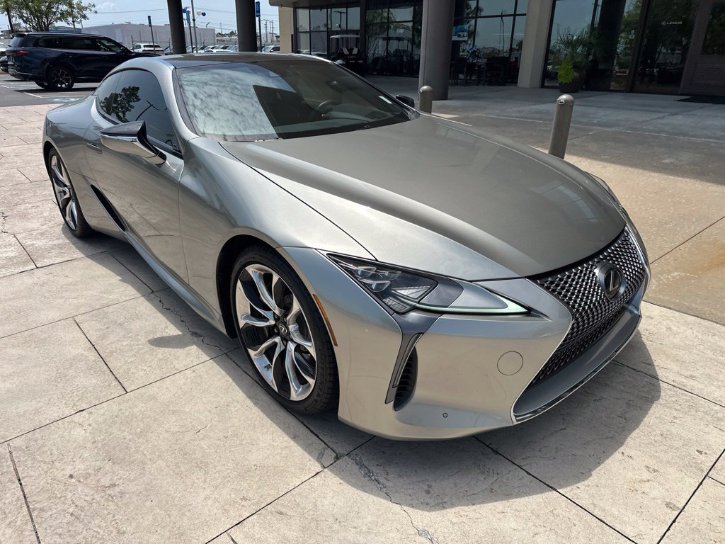 Used 2018 Lexus LC 500 Coupe w/ Performance Package RWD image 3