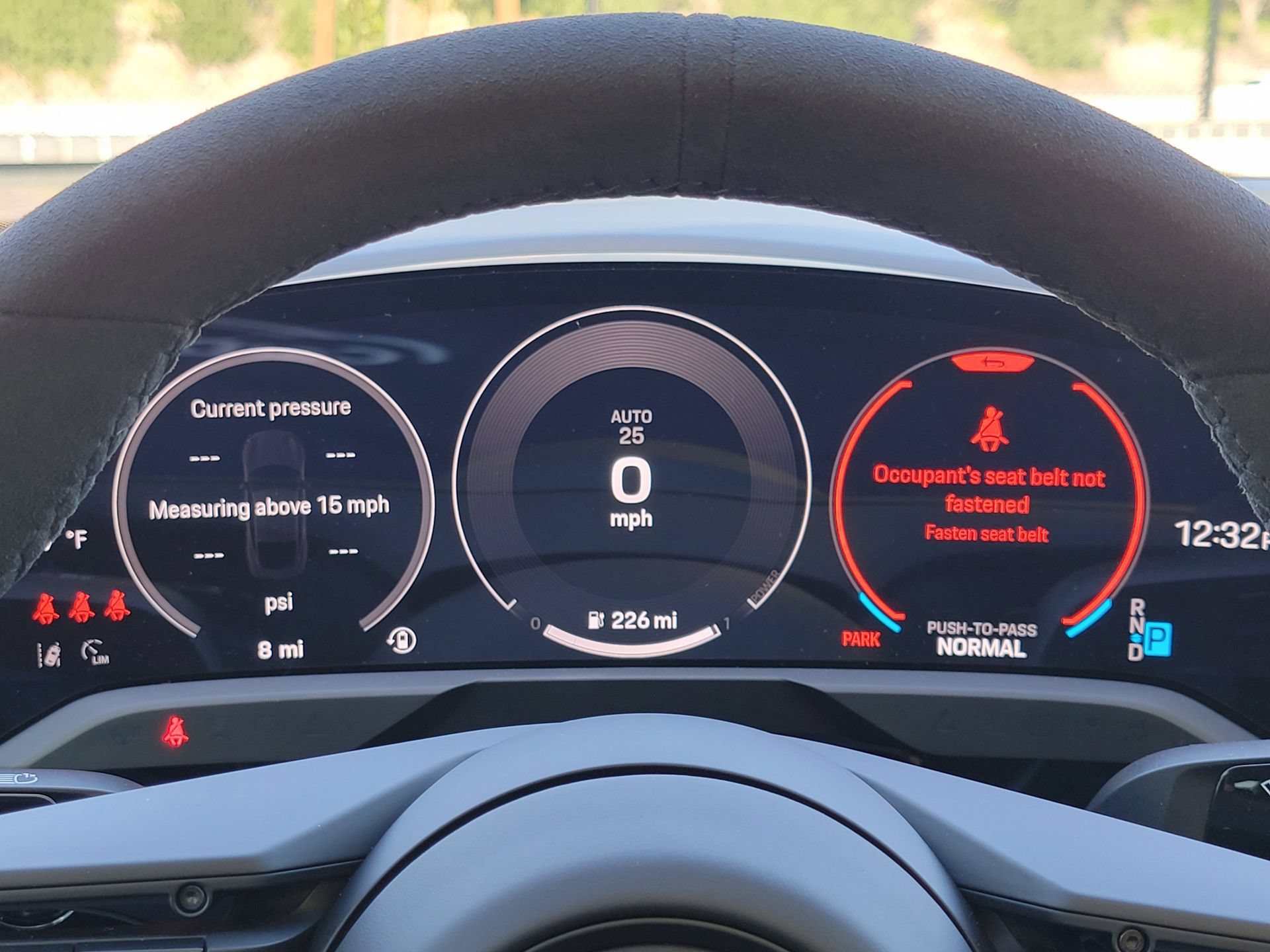 New 2026 Porsche Taycan 4S AWD/4WD image 15