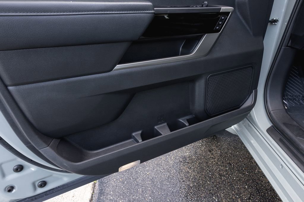 Used 2024 Toyota Tundra Limited w/ TRD Off-Road Package image 10