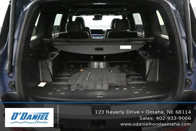 Used 2025 Hyundai Santa Fe Calligraphy AWD/4WD image 37