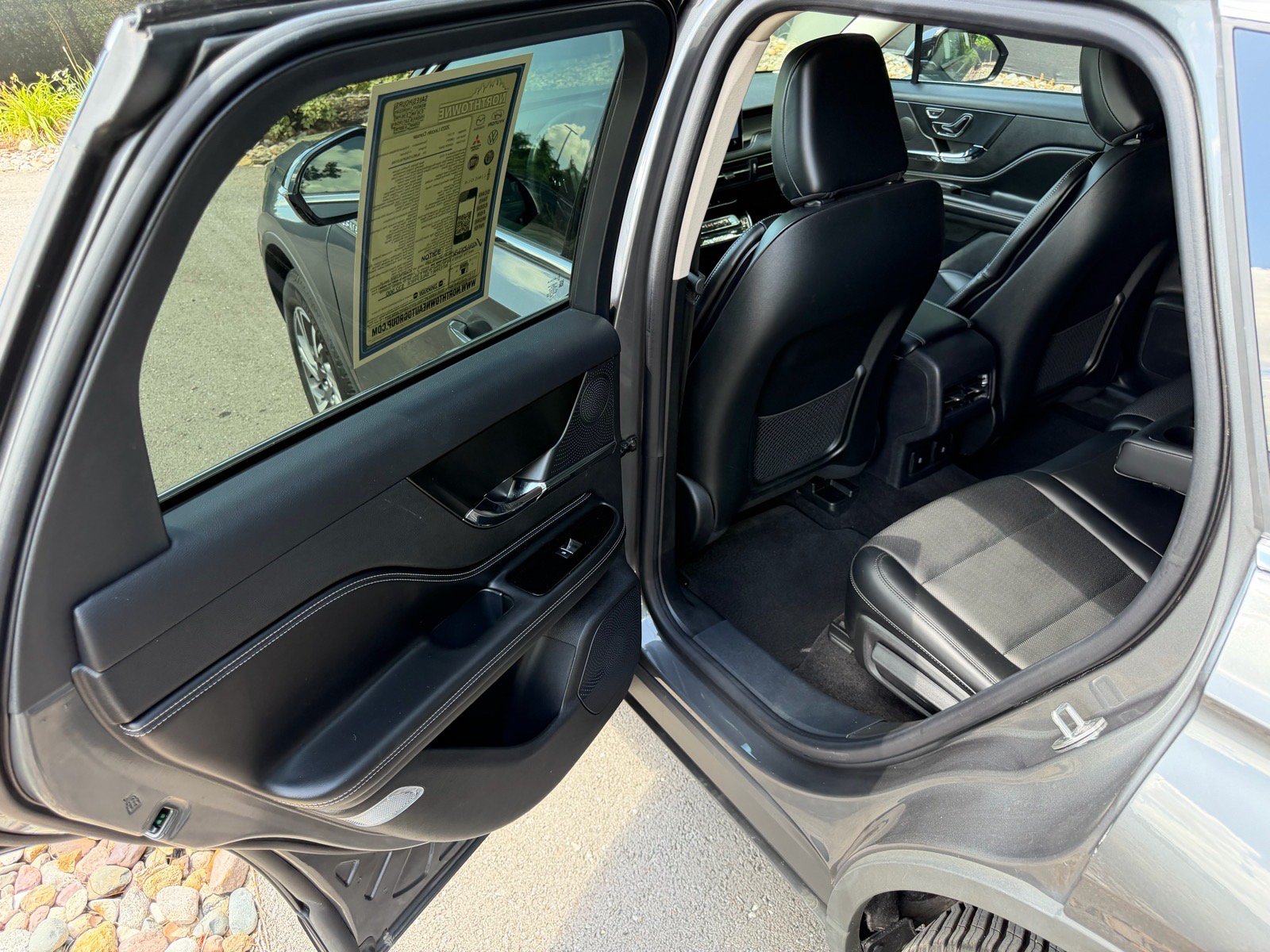 Certified 2023 Lincoln Corsair AWD w/ Equipment Group 101A image 19