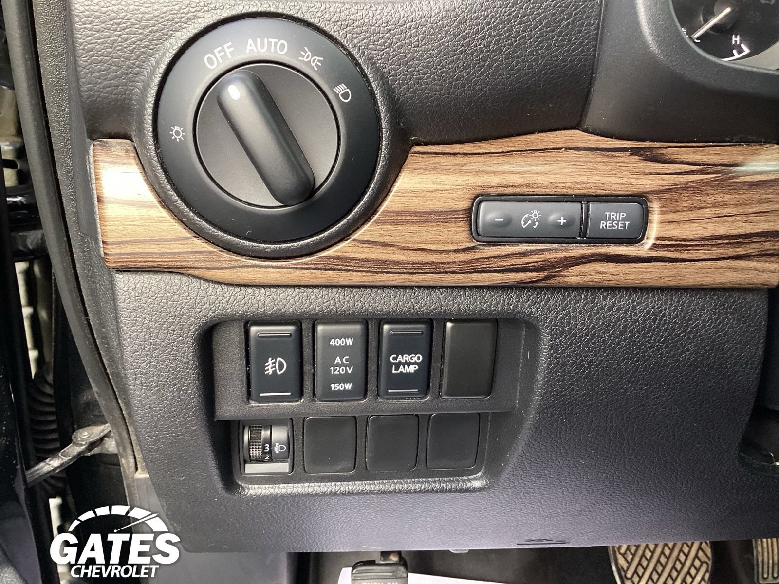 Used 2019 Nissan Titan SL w/ Texas Titan Edition AWD/4WD image 24