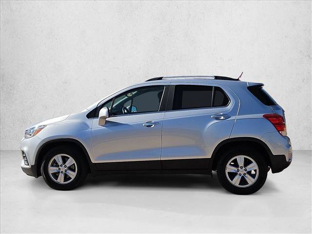 Used 2020 Chevrolet Trax LT w/ LT Convenience Package FWD image 9