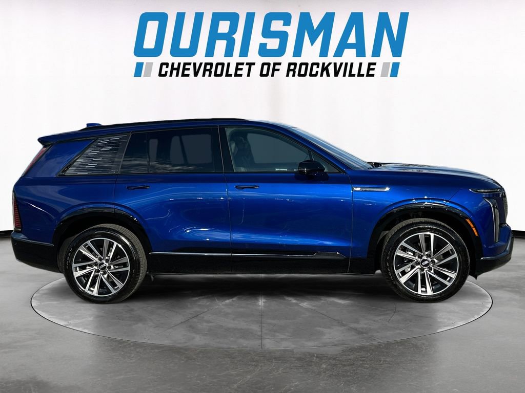 Used 2026 Cadillac Vistiq Sport w/ LPO, Floor Liner Package image 7