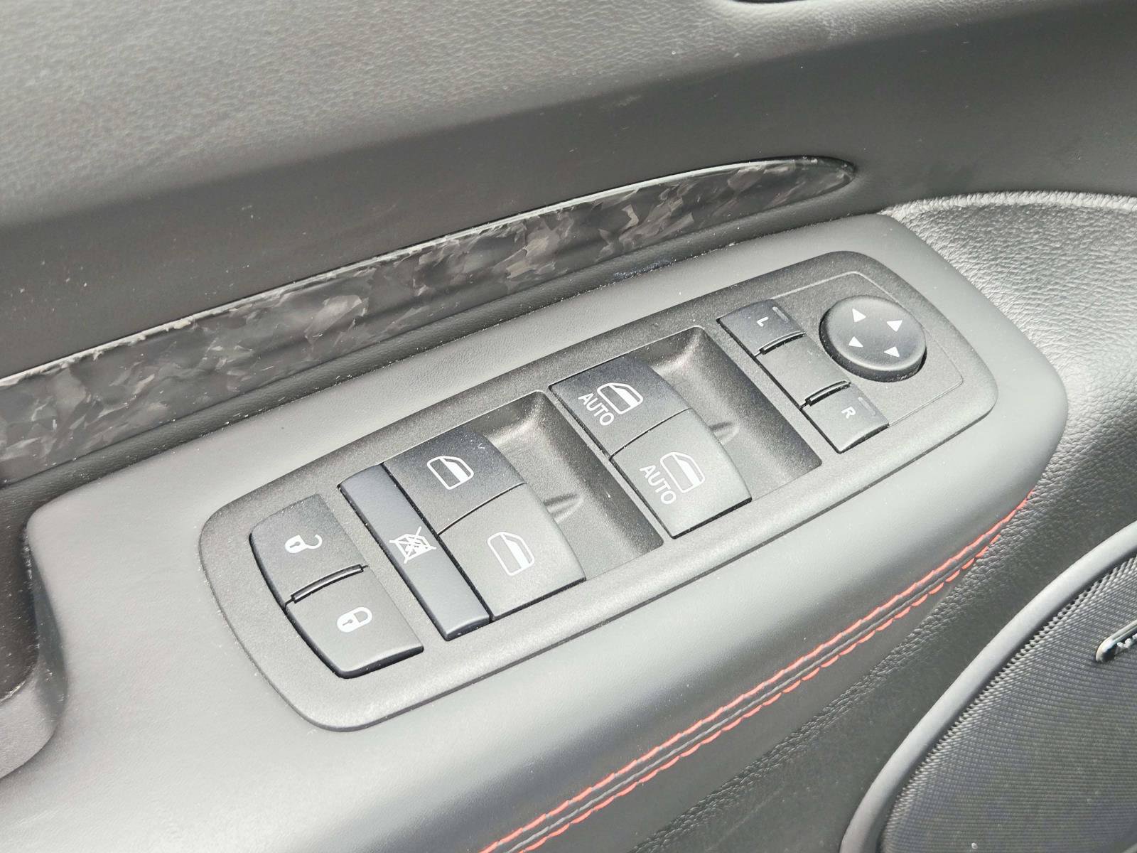 Used 2025 Dodge Durango R/T AWD/4WD image 44