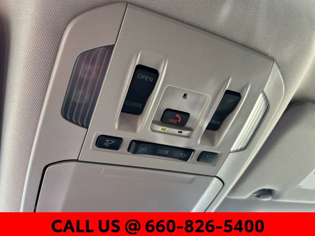 Certified 2024 Toyota Highlander XLE AWD/4WD image 22