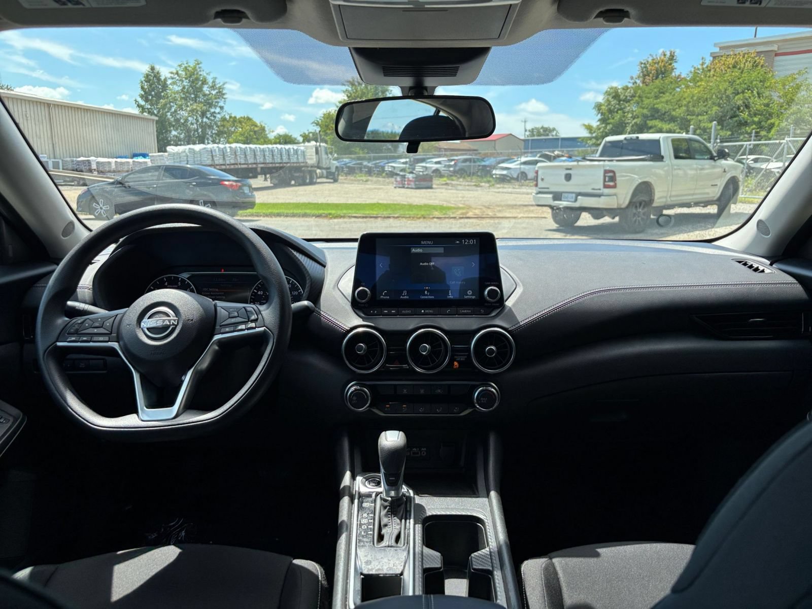 Used 2025 Nissan Sentra SV FWD image 26