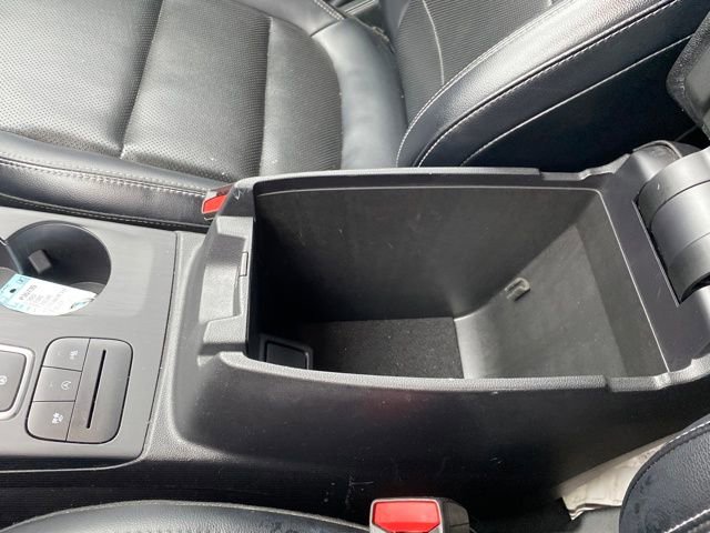 Used 2022 Ford Escape Titanium AWD/4WD image 14