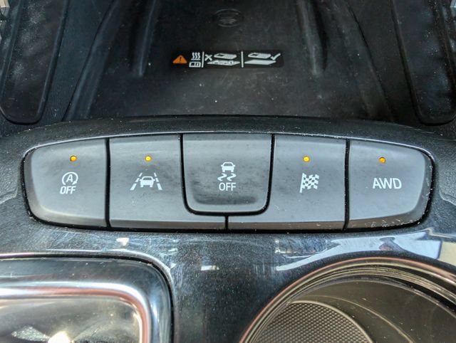 Used 2023 Chevrolet TrailBlazer ACTIV w/ Sun and Liftgate Package AWD/4WD image 26